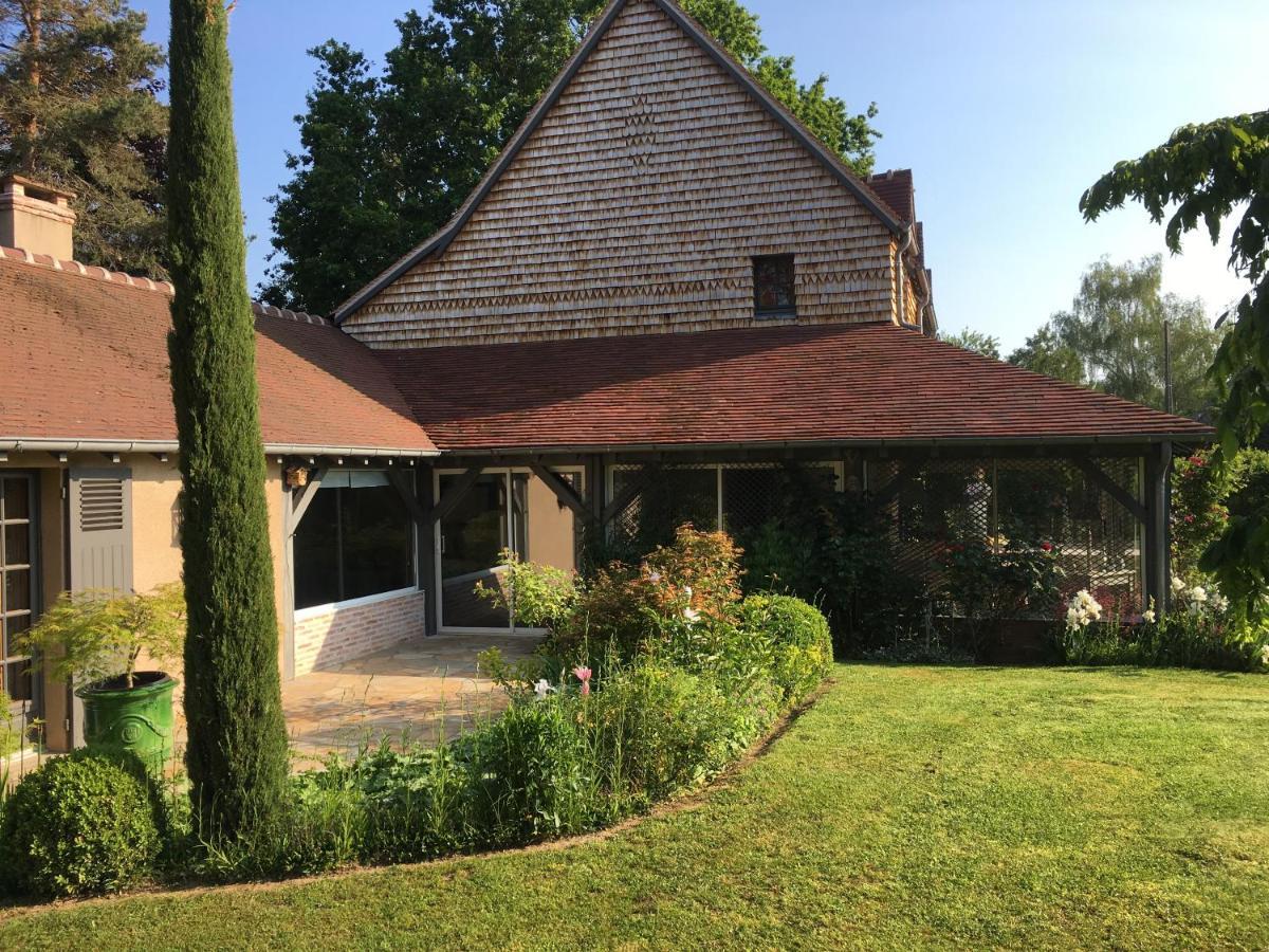 La Grande Poterie Hotel Coulandon Exterior photo